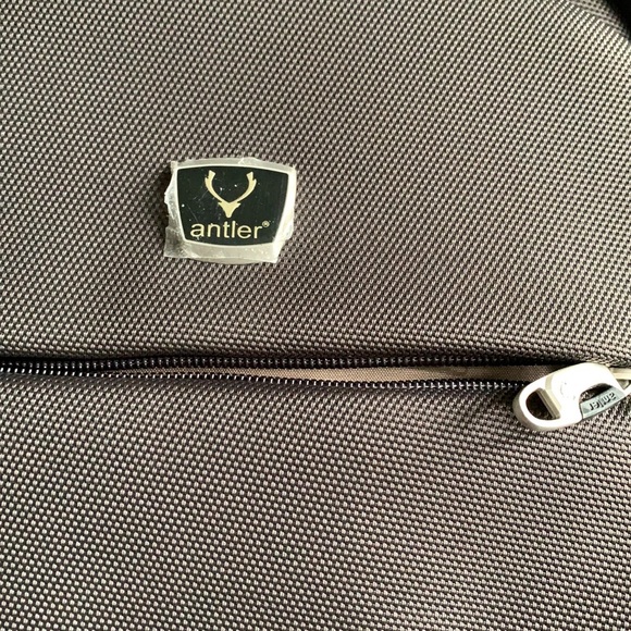 ANTLER Backpack New with Tags. - Picture 14 of 16